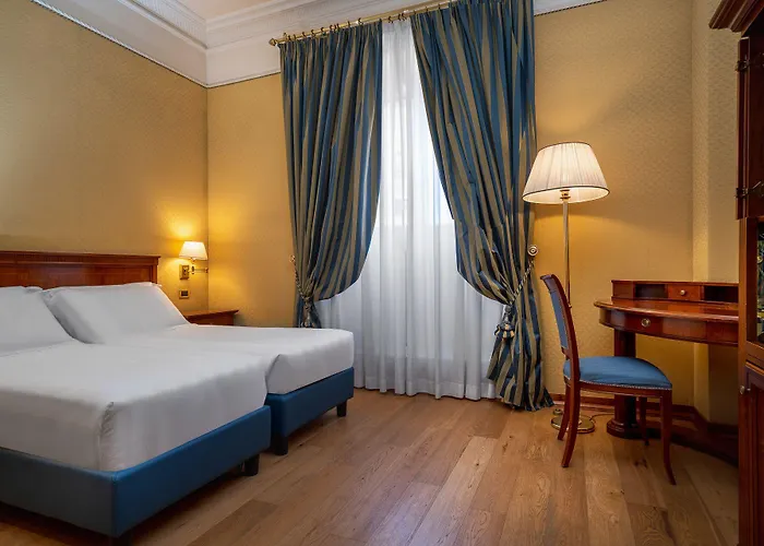 Oceania Hotel